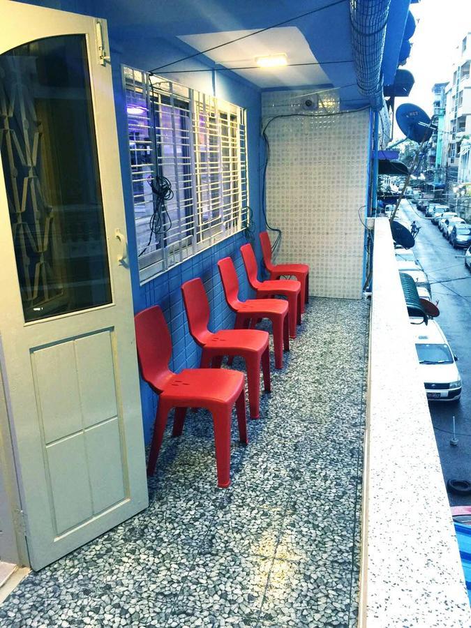 Htinn Yue Tann Hostel Yangon Luaran gambar